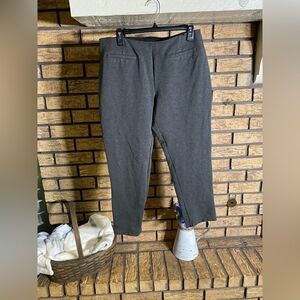 Laura Scott grey dress pants‎